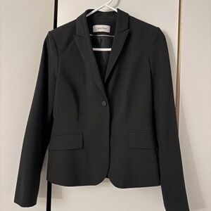 Calvin Klein Women's Elegant Black Suit Jacket
